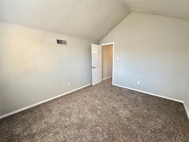 2508 S Center Street S, Arlington, TX 76014