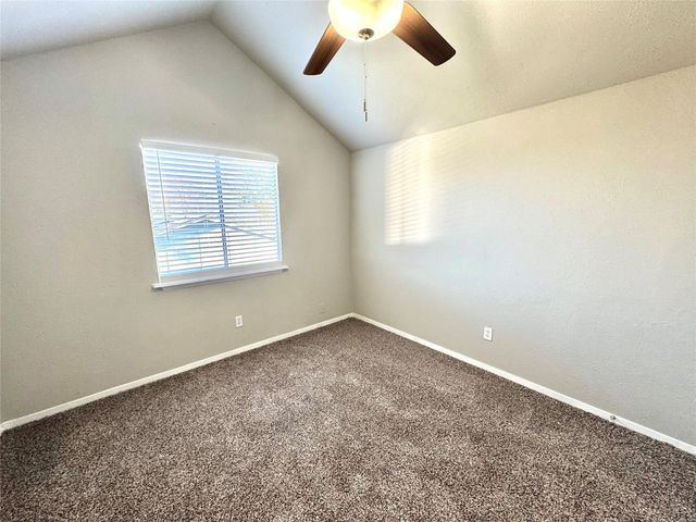 2508 S Center Street S, Arlington, TX 76014