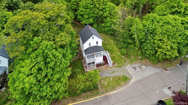 27 Boulder Avenue, Hillburn, NY 10931