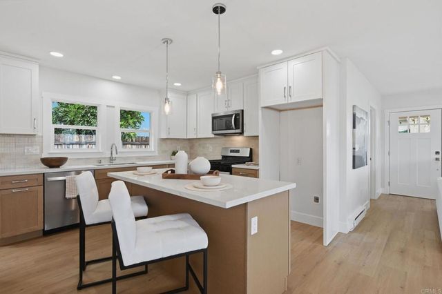 4208 34th St, San Diego, CA 92104