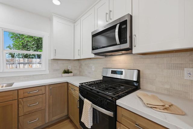 4208 34th St, San Diego, CA 92104