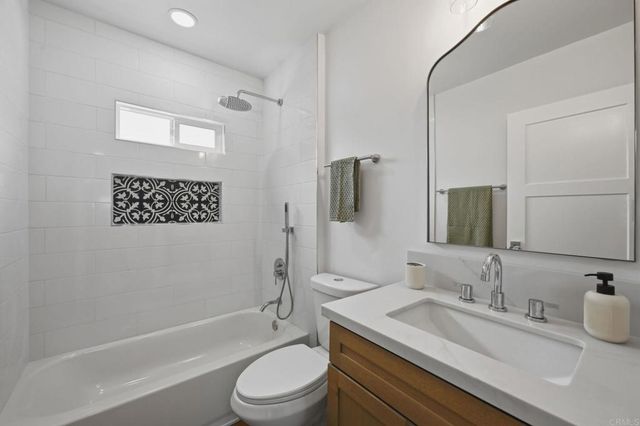 4208 34th St, San Diego, CA 92104