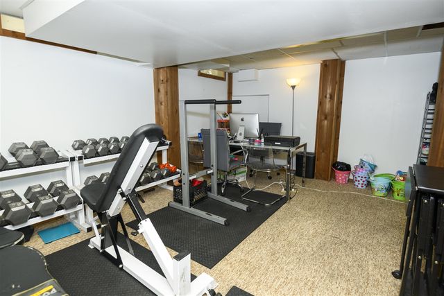 3242 Salem Drive, Rochester Hills, MI 48306