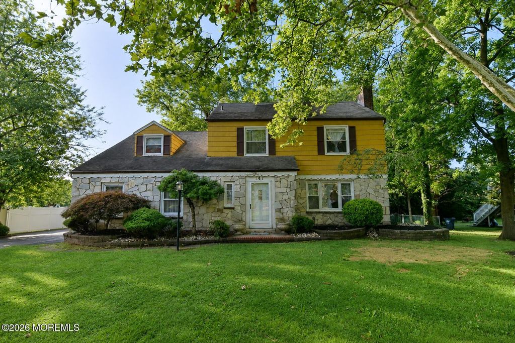 147 New Monmouth Road, New Monmouth, NJ 07748