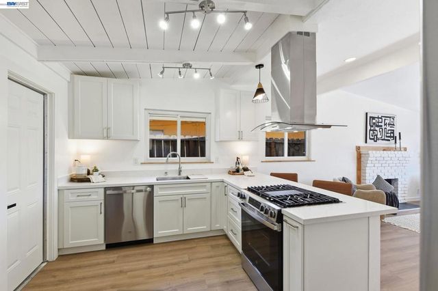 3864 Jamestown Road, Fremont, CA 94538