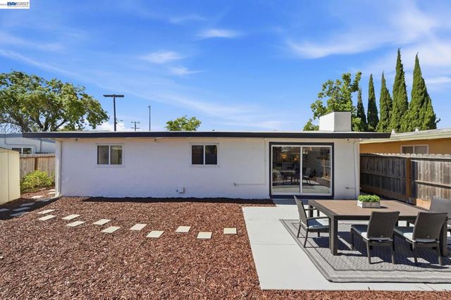 3864 Jamestown Road, Fremont, CA 94538