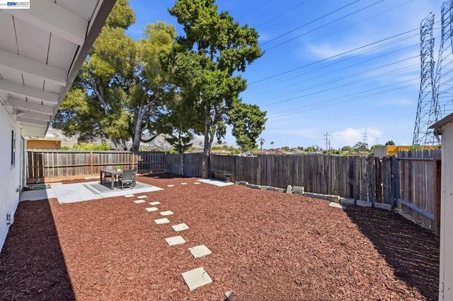 3864 Jamestown Road, Fremont, CA 94538