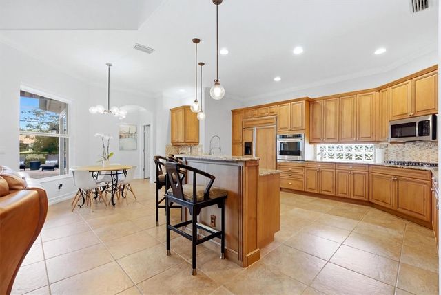 113 PORTOFINO DRIVE, North Venice, FL 34275