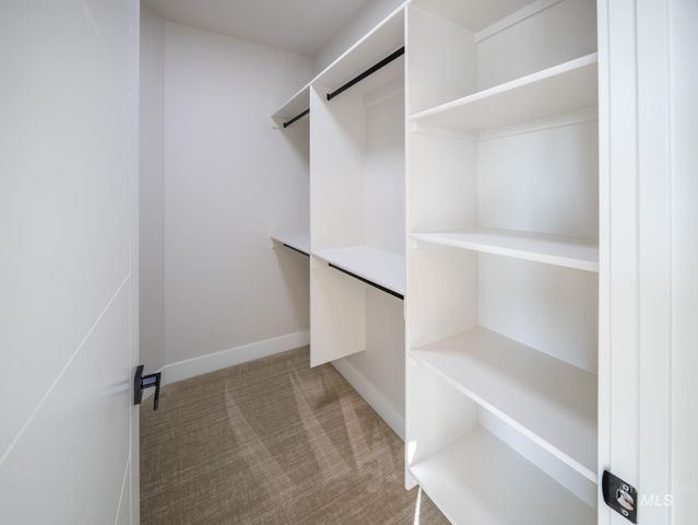 1590 N Watershed Ln, Star, ID 83669