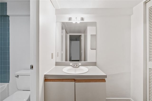 675 College St A, Shadyside, PA 15232