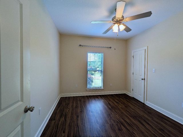 314 Margaret Ave., Petal, MS 39465