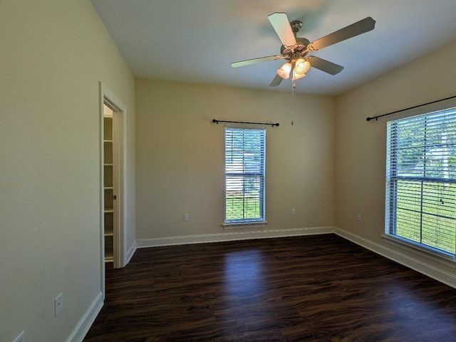 314 Margaret Ave., Petal, MS 39465