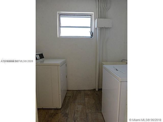 7705 Abbott Avenue 304, Miami Beach, FL 33141