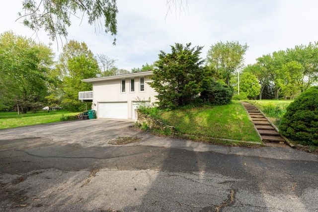 21282 W South Boschome Circle, Kildeer, IL 60047