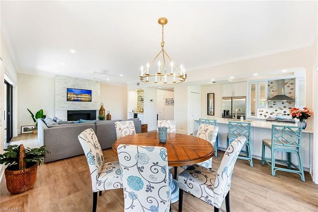 6770 Pelican Bay BLVD E 242, Naples, FL 34108