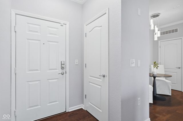 12833 Tradd Street 1B, Carmel, IN 46032