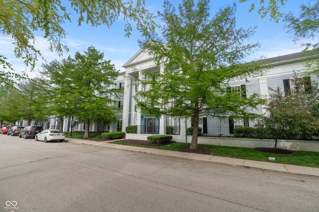 12833 Tradd Street 1B, Carmel, IN 46032