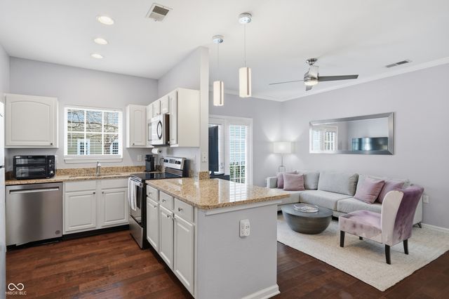 12833 Tradd Street 1B, Carmel, IN 46032