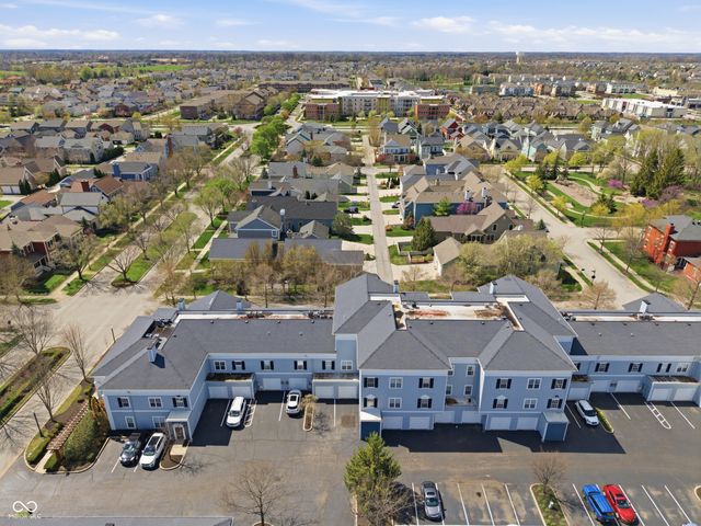 12833 Tradd Street 1B, Carmel, IN 46032