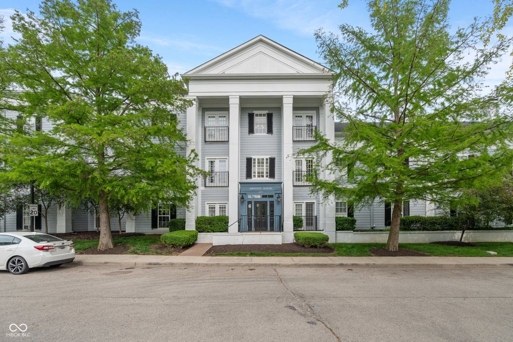 12833 Tradd Street 1B, Carmel, IN 46032