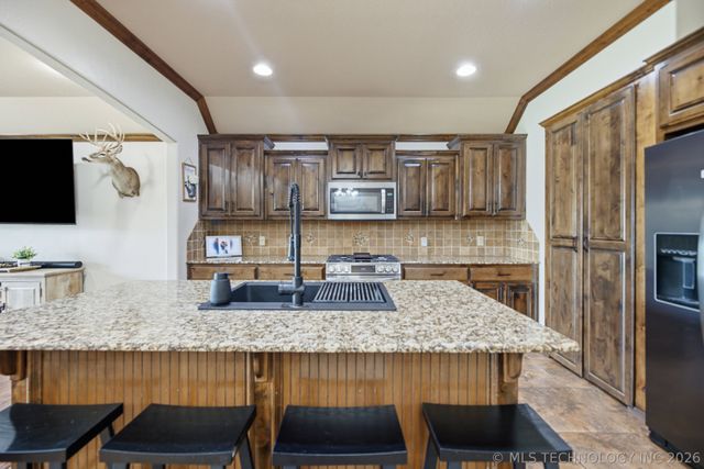 5962 E 136th Place North, Collinsville, OK 74021