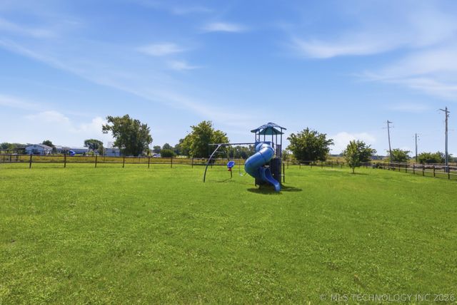 5962 E 136th Place North, Collinsville, OK 74021