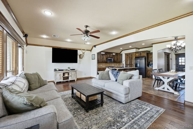 5962 E 136th Place North, Collinsville, OK 74021