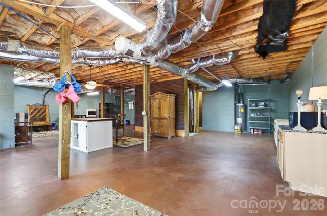 631 Sedona Drive, Nebo, NC 28761