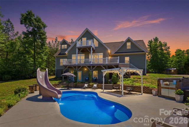 631 Sedona Drive, Nebo, NC 28761
