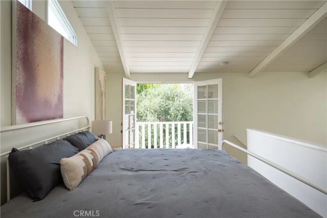 5108 Strohm, North Hollywood, CA 91601