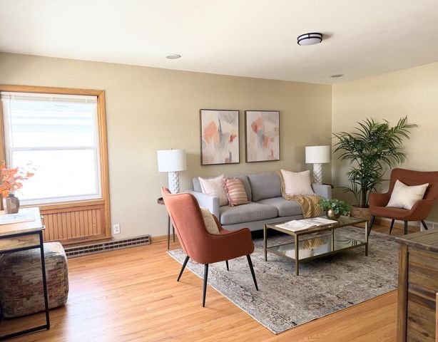 4630 N 80th STREET, Milwaukee, WI 53218