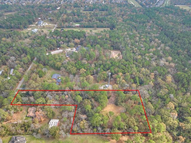 3027 Pine Acres Drive, Conroe, TX 77384