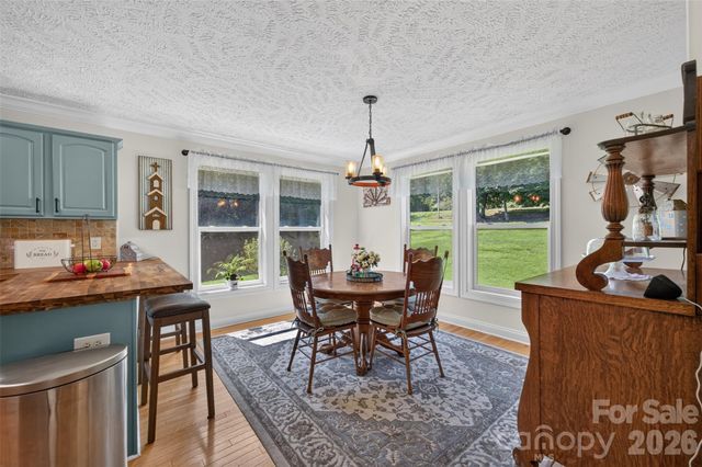 618 Indian Hill Road, Olin, NC 28660