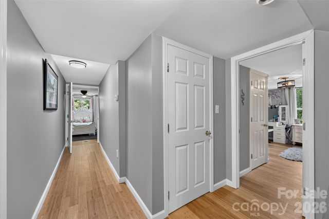 618 Indian Hill Road, Olin, NC 28660