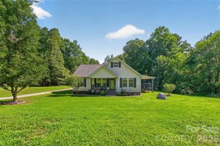 618 Indian Hill Road, Olin, NC 28660