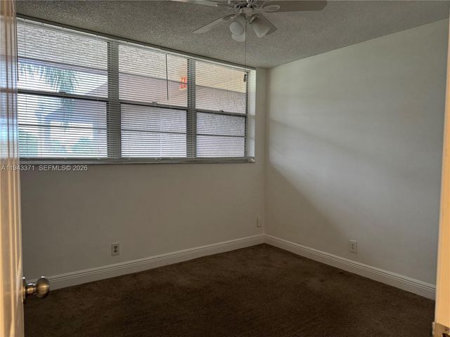 1831 Sabal Palm Drive 403, Davie, FL 33324