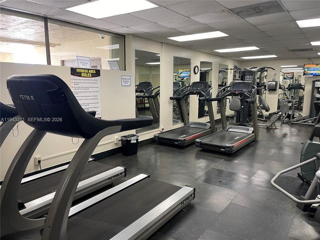 1831 Sabal Palm Drive 403, Davie, FL 33324