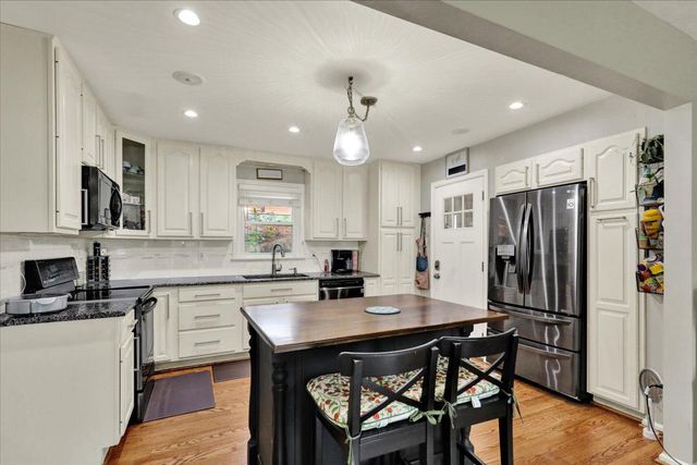 40 HUNTERS RUN, Honey Brook, PA 19344