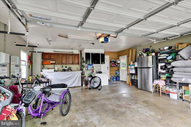 40 HUNTERS RUN, Honey Brook, PA 19344