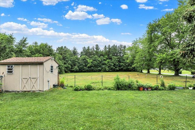 40 HUNTERS RUN, Honey Brook, PA 19344