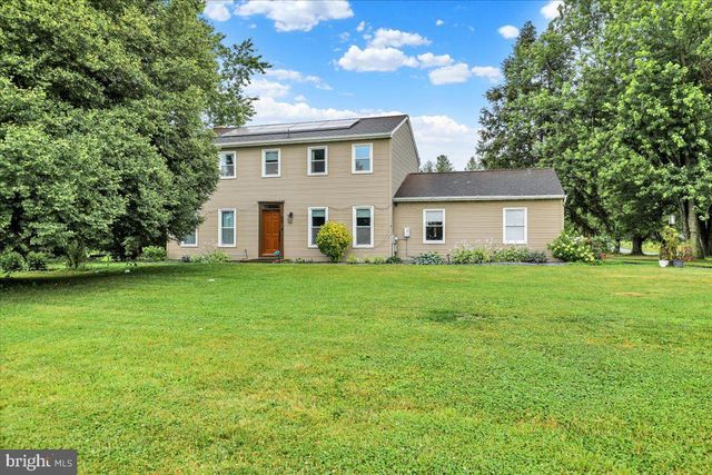 40 HUNTERS RUN, Honey Brook, PA 19344