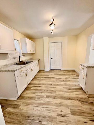1811 Hillside Avenue, Springfield, OH 45503