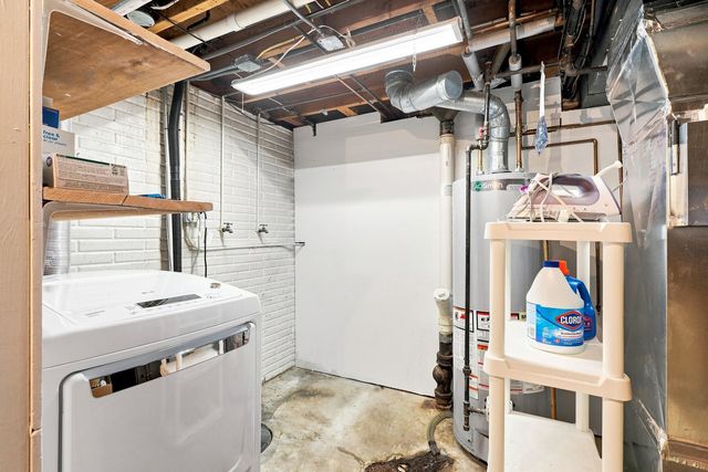 2928 Oxford Drive, Bettendorf, IA 52722