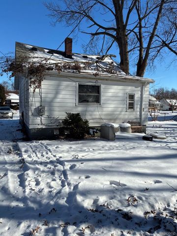 19321 Northrop Street, Detroit, MI 48219