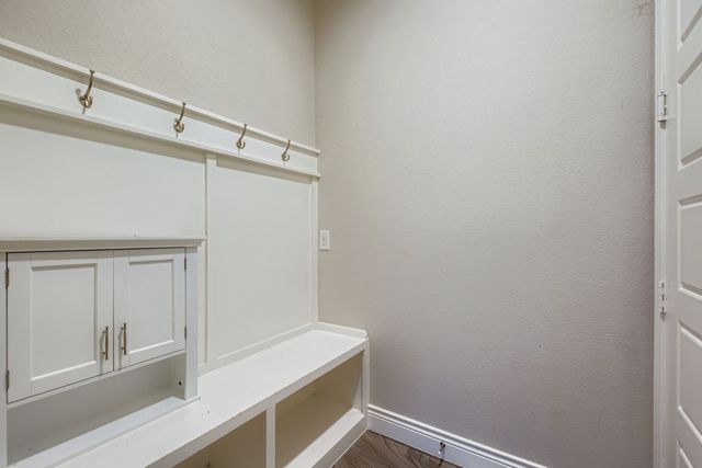 833 Knoxbridge Road, Forney, TX 75126