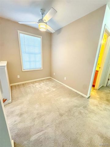 171 Homefield Gardens Drive, O'fallon, MO 63366