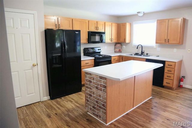 171 Homefield Gardens Drive, O'fallon, MO 63366