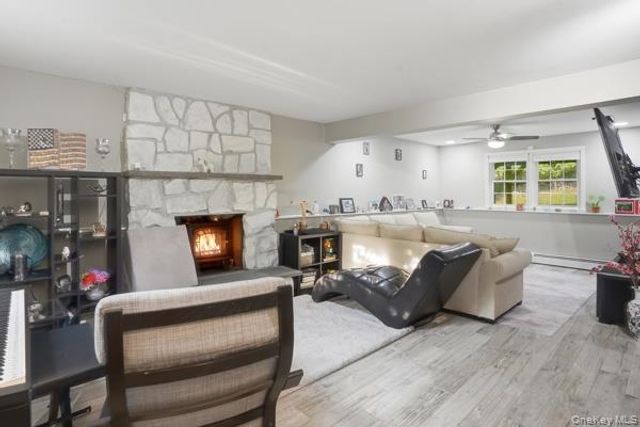 31 Laura Road, Monroe, NY 10950