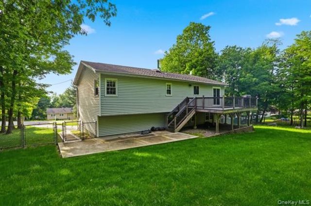 31 Laura Road, Monroe, NY 10950