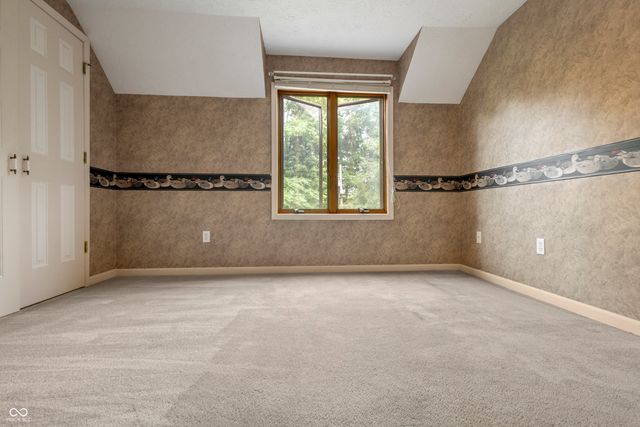 3022 Walnut Court, Greenfield, IN 46140